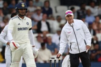 Headingley टेस्ट में भारत ने इंग्लैंड पर 159 रनों की मजबूत बढ़त बनाई। राहुल और पंत की साझेदारी ने भारत को संबल दिया।