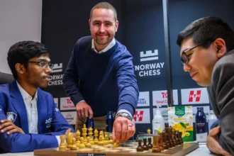 Praggnanandhaa vs Gukesh