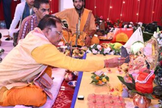 गणेश चतुर्थी, गणपति स्थापना, मुख्यमंत्री निवास,
