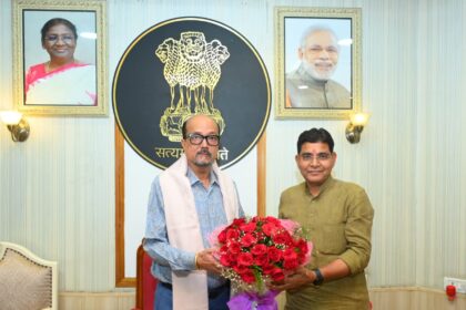 राज्यपाल रमेन डेका