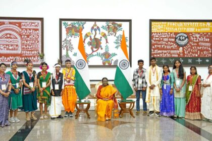 द्रौपदी मुर्मु, विष्णु देव साय,