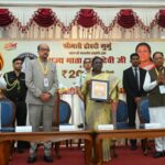 राष्ट्रपति द्रौपदी मुर्मु, माता हासी देवी, स्मारक सिक्का,